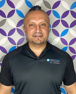 Meet Dr. Badesha at Mediworks Rejuvenation Centre in South Surrey BC Meet Dr. Badesha at Mediworks Rejuvenation Centre in South Surrey BC