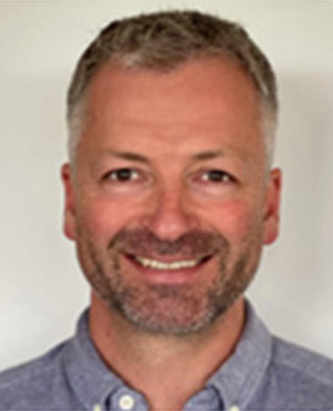 Meet Dr. Gerrit Prinsloo MD at Mediworks Rejuvenation Centre in South Surrey BC Meet Dr. Gerrit Prinsloo MD at Mediworks Rejuvenation Centre in South Surrey BC