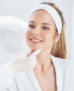 Botox & Dysport Injections Near Me in South Surrey BC 